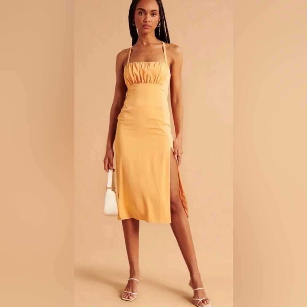 Abercrombie & Fitch Yellow Midi Dress - LP 🌼